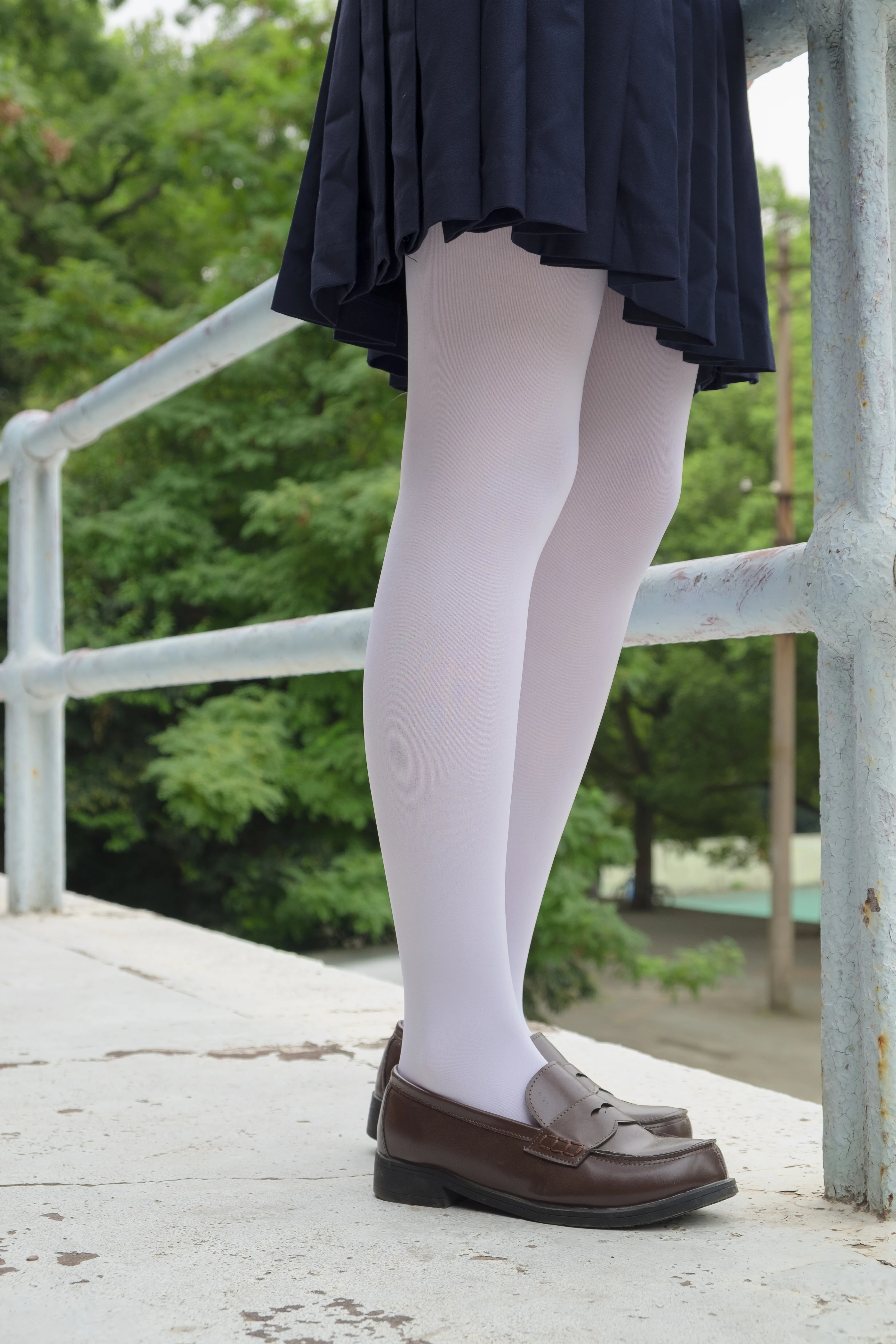 森萝财团 R15-034 [102P]插图9